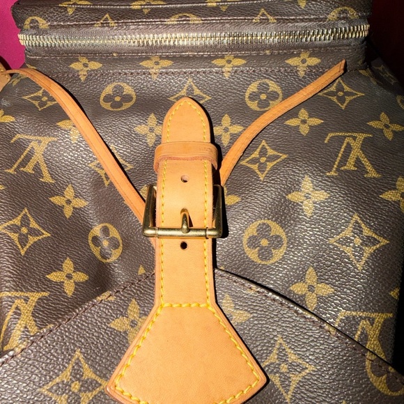 louis vuitton backpack made in france Monogram Canvas Montsouris mm and base Backpack Louis Vuitton France Sac